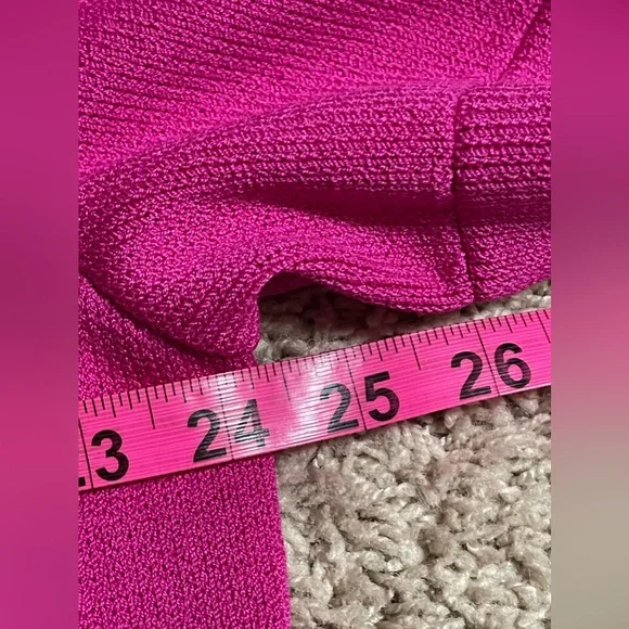 St. John Raspberry Pink 2-Piece Set Knit Sweater & Cardigan Size Large